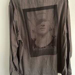 Banana Republic Men's Grey Graphic Shirt